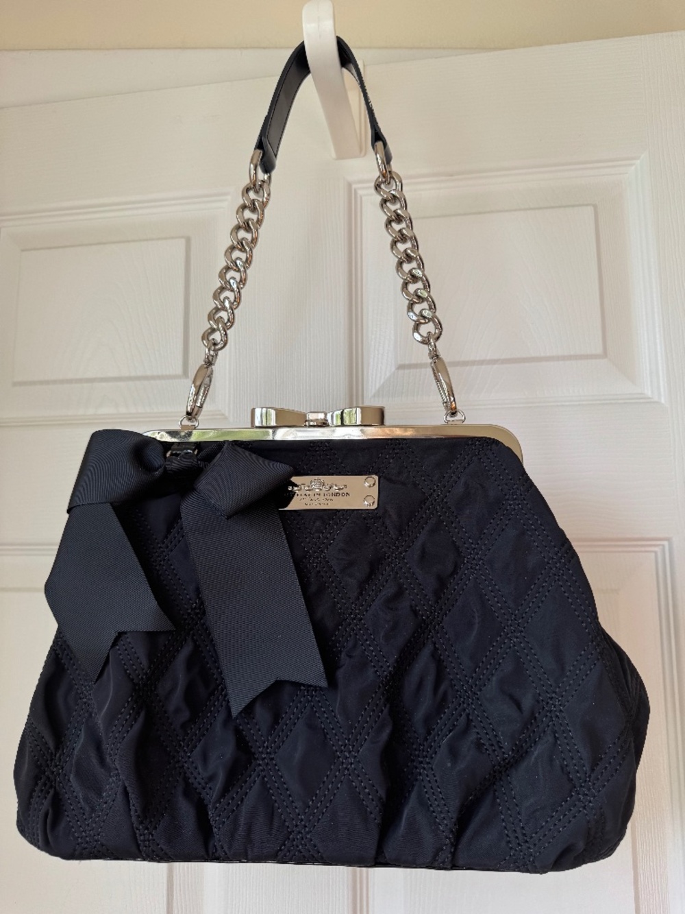 My Flat in London Jan Haedrich Black Quilted Bow Kiss Lock Frame Satchel Purse
